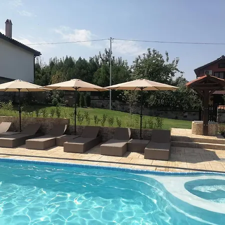 Country house Toplika *
